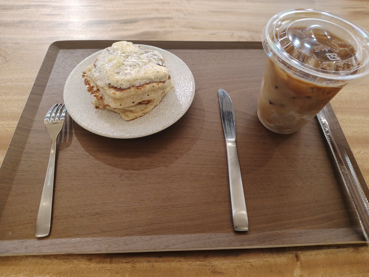 最後のゆっくり連休。 ノー〇カフェで 限定パンケーキを食すｿﾞｲ うーん