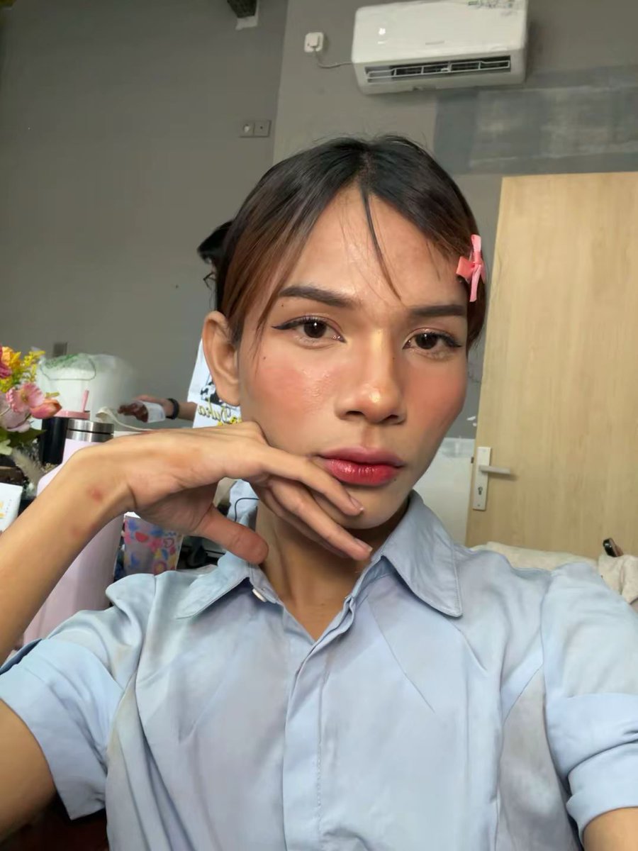 janè tweet media