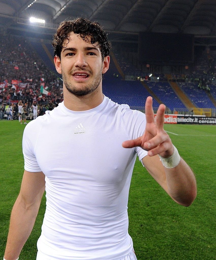 brazy1z_'s tweet photo. Alexandre Pato https://t.co/exxXkbxqlb