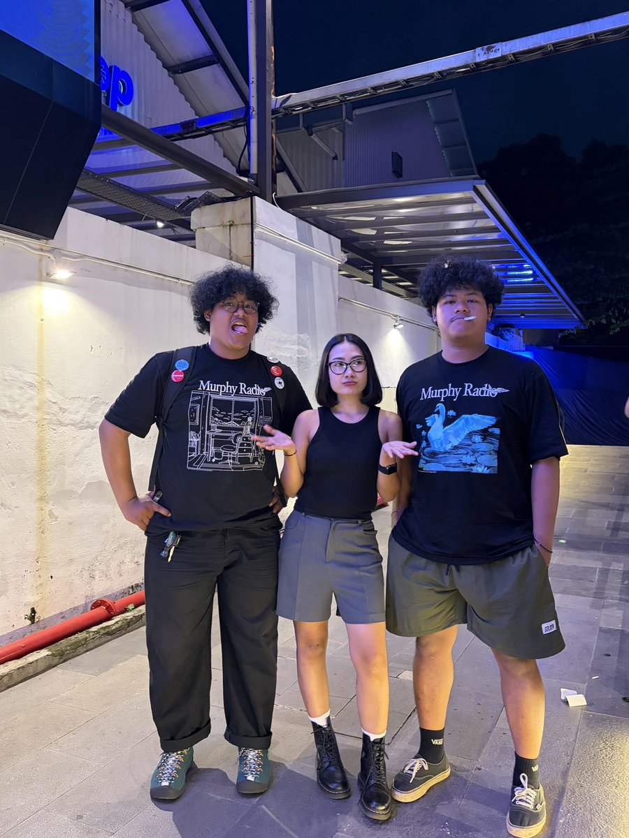 pvtriyani's tweet photo. Kegiatan warga di hari minggu🥴😣
#biasaanakanak https://t.co/6aOya1ntkg