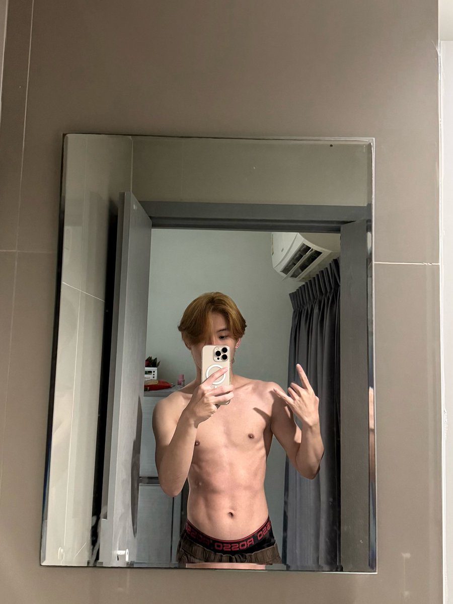 1989_Anatomy's tweet photo. เมะมาแล้วไหนเคะ ? https://t.co/WBd3tOhdQr