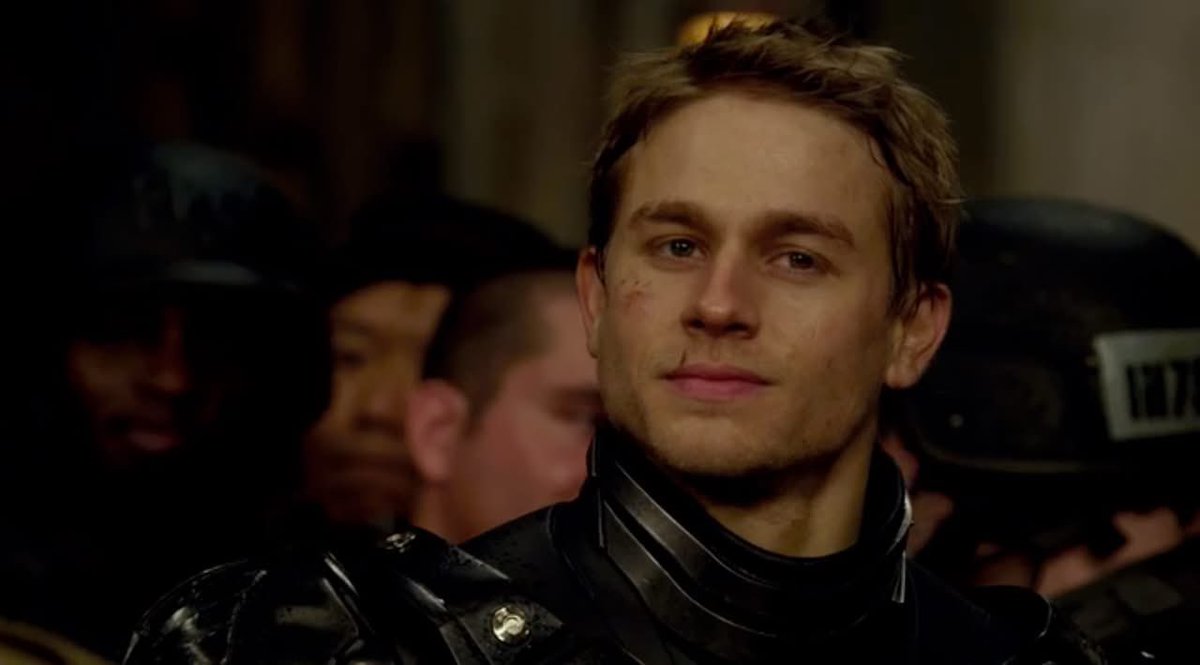 dailycharliehunnam tweet media