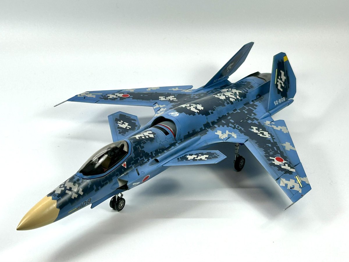 ハセガワ 1/72 震電II 完成！ ゲーム架空機体との事なので、大きめな
