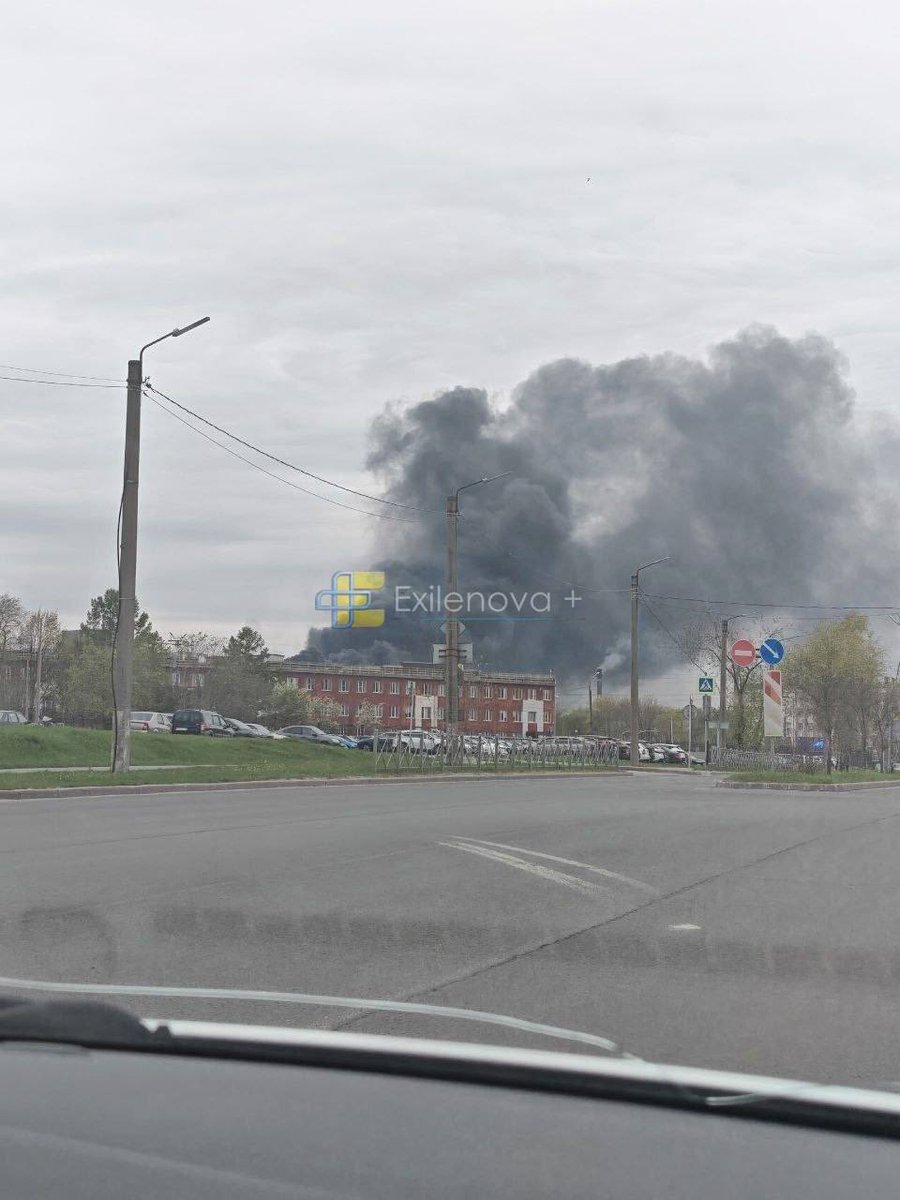 🔥 Even with a short break in deep strikes on Russia, their factories do not stop burning, - Exilenova 

A fire broke out at the large metallurgical plant "Severstal" in Cherepovets, something is burning on the territory of the coke-chemical production.