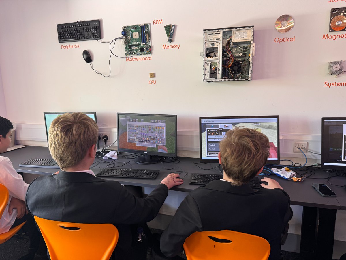 Durrington High tweet media
