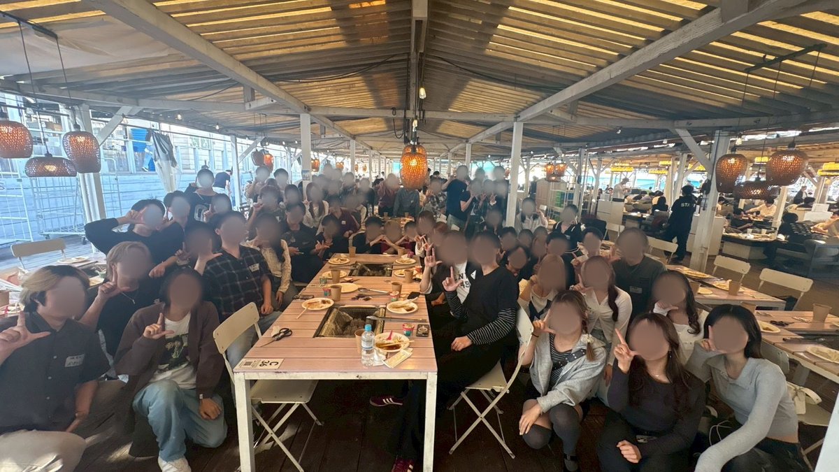 lelien_toyo's tweet photo. 【イベント活動報告】

昨日新歓BBQを実施しました🍖✨

多くの新入生の方にご参加いただき、とても賑やかなイベントとなりました🙌

BBQだけでなく、マシュマロを焼いたり、持参してくださったお菓子をみんなで食べたりと、最後まで楽しい雰囲気で交流することができました😊

5月も体育館活動やイベントを予定していますので、ぜひご参加ください！

LINEグループへのご案内も可能ですので、ご興味のある方はお気軽にご連絡ください📩

#春から東洋 #春から東洋大学 #東洋大学 #LeLien活動録 #LeLien