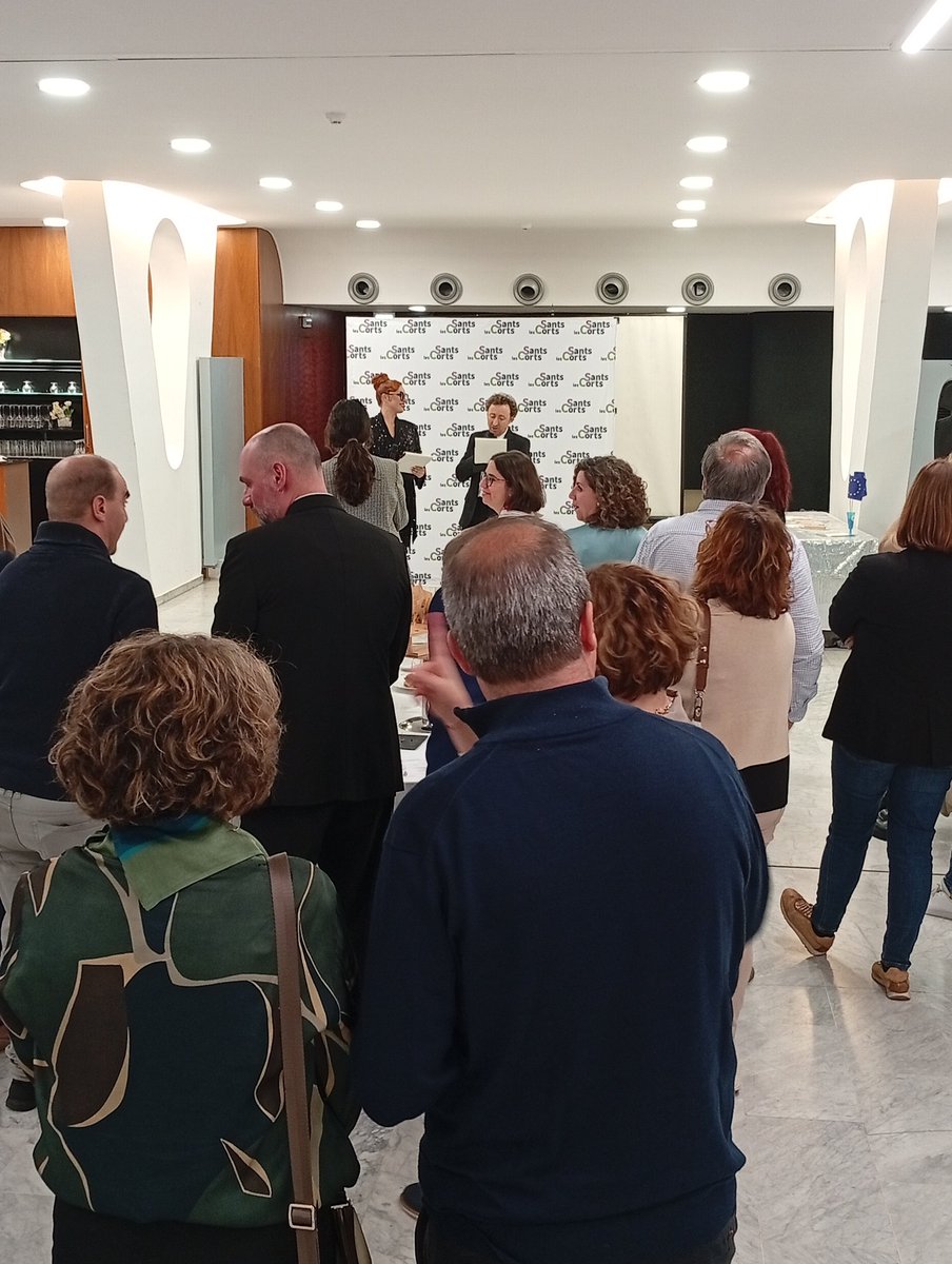 JuntsxCAT LES CORTS tweet media