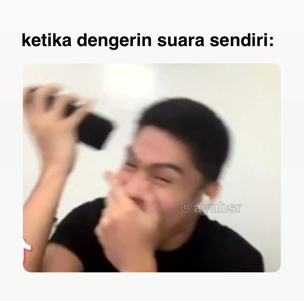 aneh banget jujur😭