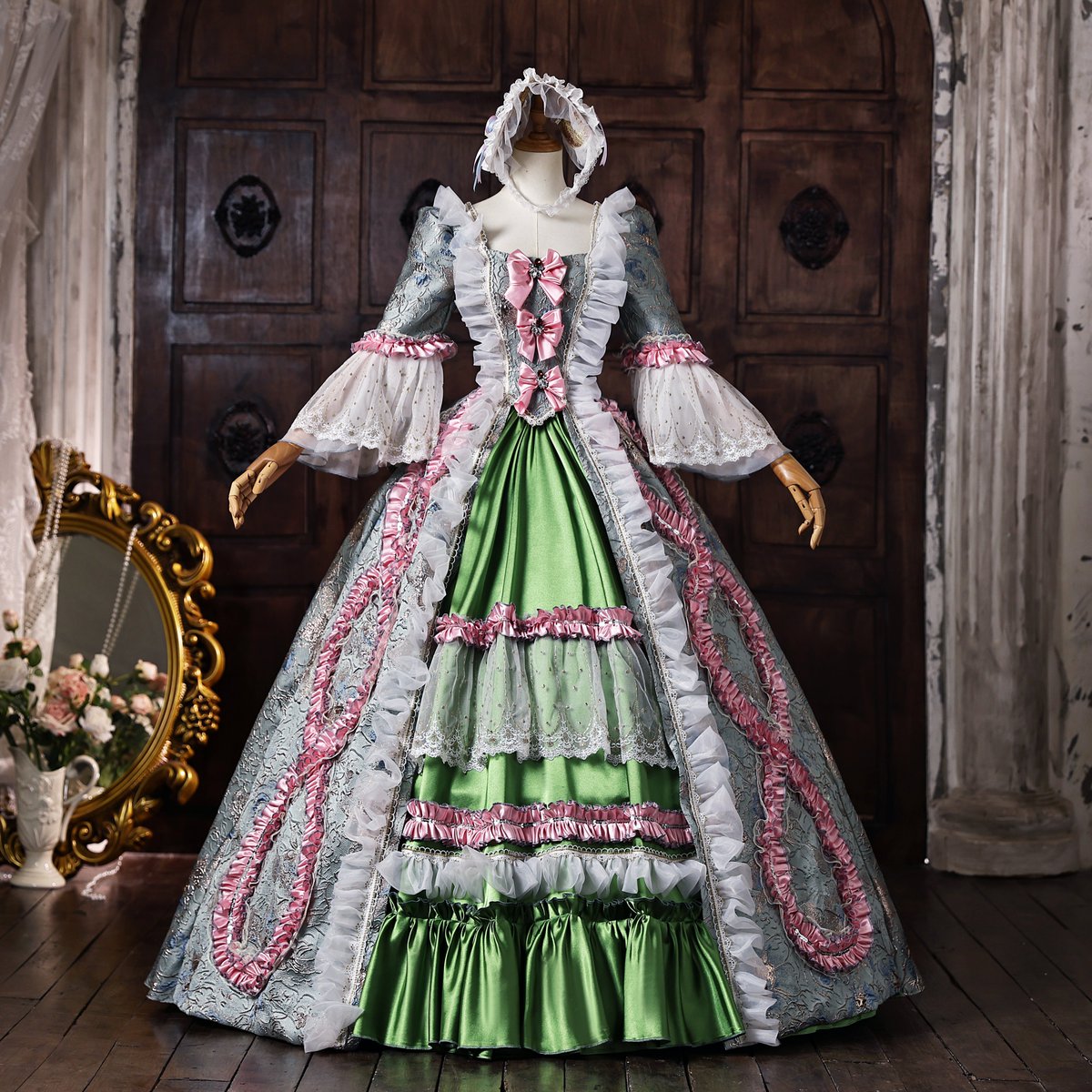 VictorianGown's tweet photo. 2026 New Arrival Women's Masquerade Dresses for theme parties, theater, drama, renaissance fairs, reenactments, fantasy photos and other holidays. All of women's masquerade ball dresses are available for free custom-making to your precise measurements .

https://t.co/kB7GbJEp5v https://t.co/lkDTNjX1vJ