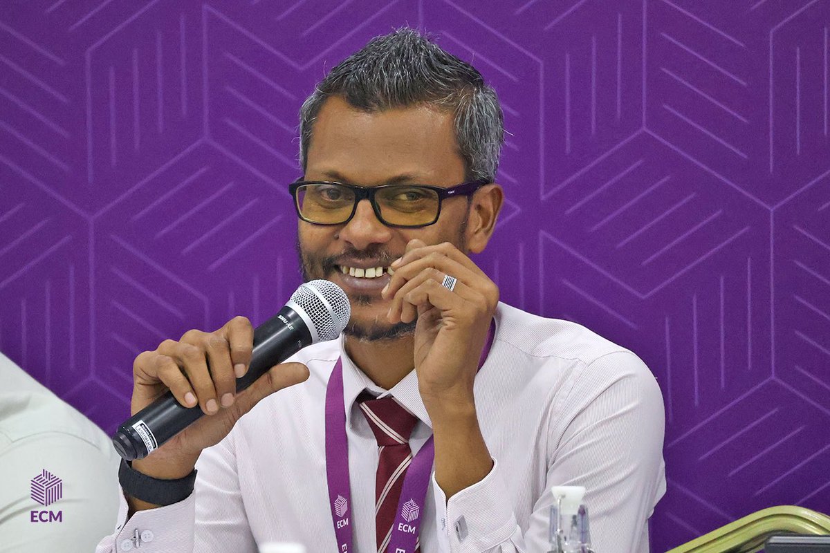 ElectionsMv's tweet photo. ލޯކަލް ކައުންސިލްތަކާއި އަންހެނުންގ�� ތަރައްޤީއަށް މަސައްކަތްކުރާ ކޮމިޓީގެ އިންތިޚާބު އަދި ރައްޔިތުންގެ ޚިޔާލު ހޯދުމުގެ އާންމު ވޯޓު 2026 ގެ ޑީ-ބްރީފިންގ ސެޝަން 02 ގެ ތެރެއިން https://t.co/0Iyh9QBatd