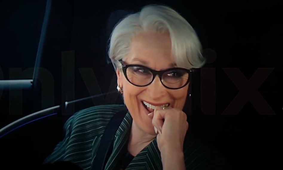 elizabeth tweet media