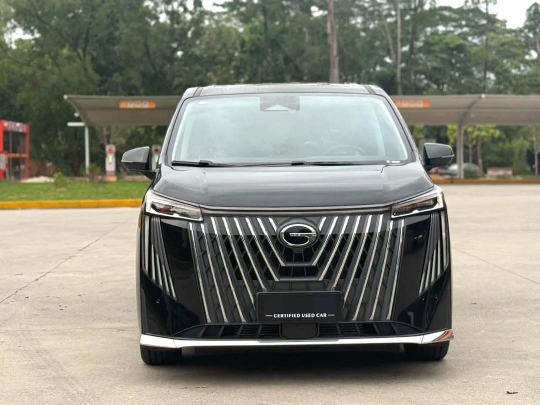AuraX Autos tweet media