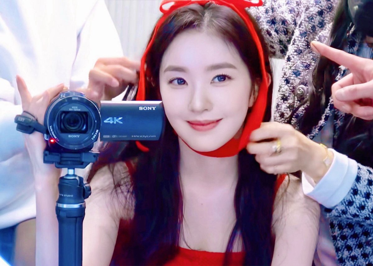 🌷🐰🌷 (@preciousrenebae) on Twitter photo 