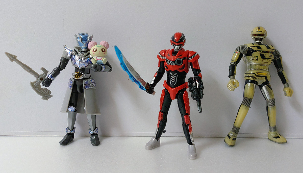 とり急ぎギャバンインフィニティを組んでみました。 シールは激光ver