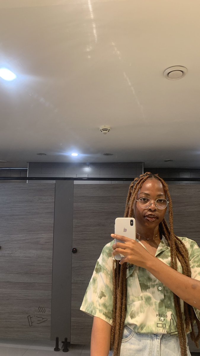 Favour Oluwagbami tweet media