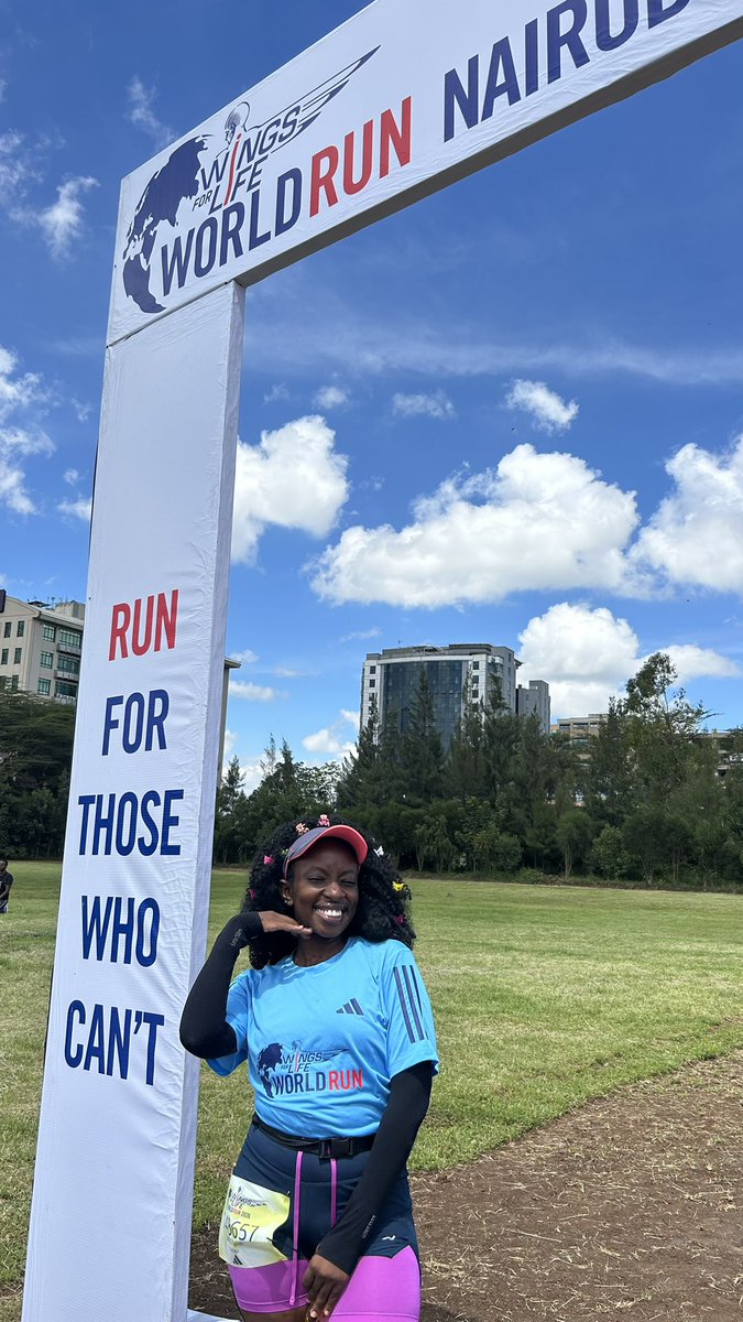 __tichi__'s tweet photo. Medal chasing with Wings of Life World Run.  This one was pure vibes. 

The catcher car caught me at almost 7km. https://t.co/HW9PYY4gAL