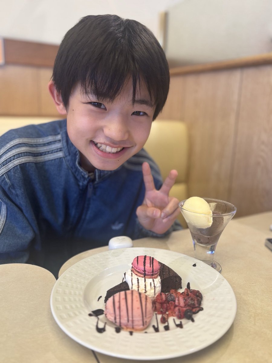 shinpei_0807's tweet photo. 心平です 🟣🐶
@shinpei_0807

#かぼすボーイズ
YouTube Live
#かぼすに夢中
5月11日(月)18:30〜
コメントよろしくお願いします！😊
頑張ります✨🤗

#佐藤心平 https://t.co/YT7fc8B1ue