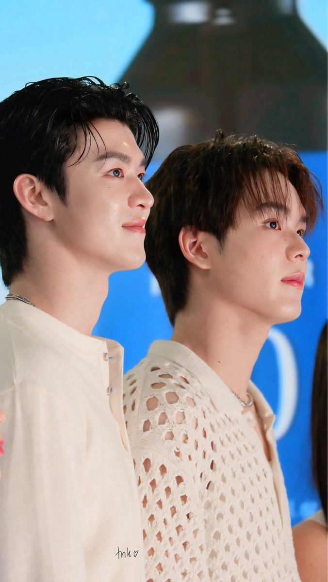 ทุกเหตุการณ์ที่ผ่านมาไม่ว่าจะเล็กหรือใหญ่ มันคือจิ๊กซอว์ที่ทำให้เรามี 'เรา' ที่แข็งแกร่งแบบในวันนี้ ขอบคุณที่มอบความรักที่แสนดีให้กันตลอด 41 เดือนที่ผ่านมานะ อยากให้รู้ว่าทุกหน้าที่เหลือของหนังสือเล่มนี้ เราอยากเขียนมันไปพร้อมๆ กับเธอจนถึงหน้าสุดท้ายเลยนะคนเก่ง

  3Y5M OUR LUV
