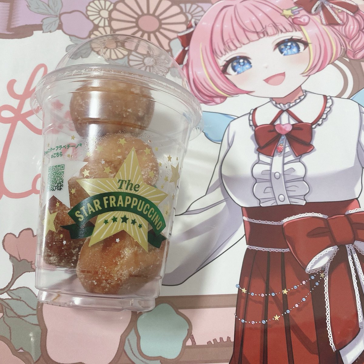 スタバのシュガードーナッツ🍩
これ5個入りで　一個だけ味見して
食べてみたけど　マラサダみたいで
まじうまい　リピかも！！
今回の新作のドリンクもドーナッツもうま
これは新作なのかわからない　前からあるやつなのかな🤔www