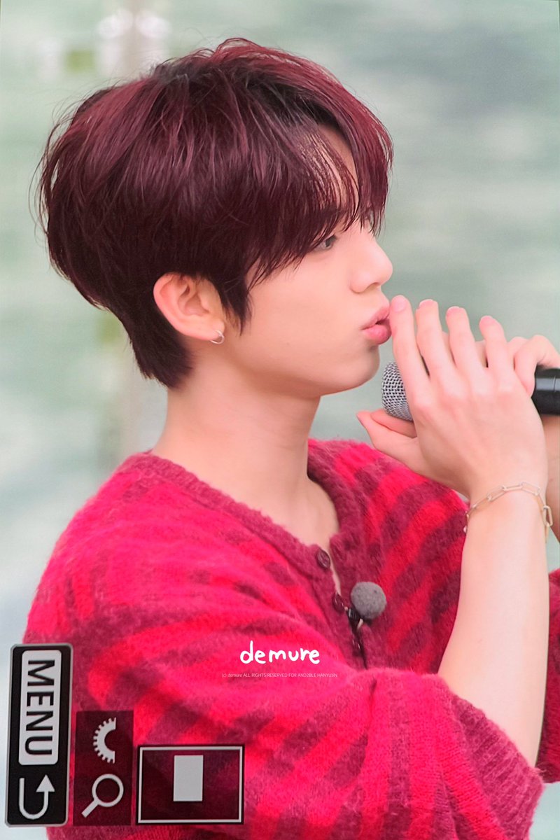demure_hyj's tweet photo. 260511 뿌우돌이

#한유진 #HANYUJIN #ハンユジン #韓維辰 #AND2BLE #앤더블 https://t.co/OStt0zH0Ue
