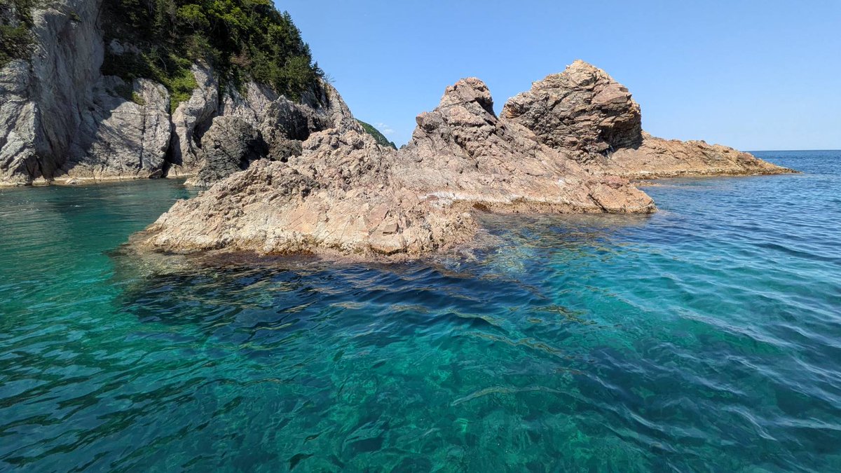 【浦富海岸】島めぐり遊覧船@鳥取砂丘から10分! tweet media