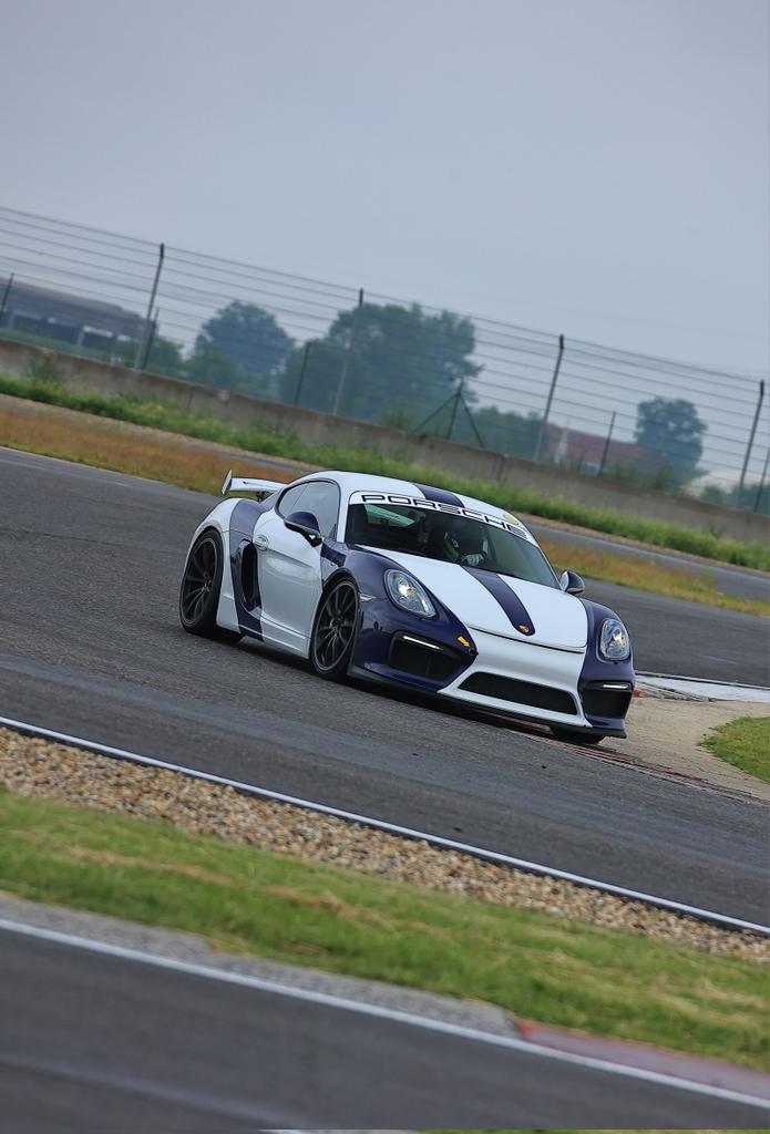 TommyMaino's tweet photo. [Coaching &amp; Testing] - Porsche Cayman GT4

#Porsche
#CaymanGT4 
#CircuitoTazioNuvolari 
#Track4Fun 
#TommyMaino

#MrNivola 📸 https://t.co/HqYzB1P4NE