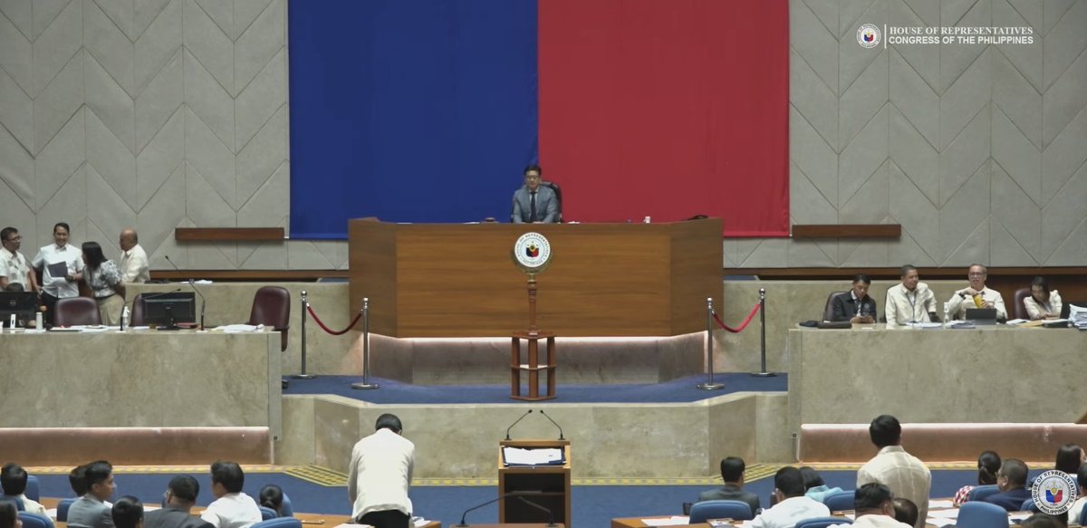 mariannenriquez's tweet photo. BREAKING | HOUSE IMPEACHES VP SARA DUTERTE

The House of Representatives has impeached Vice President Sara Duterte.

A total of 255 lawmakers voted in favor of the impeachment, while 26  voted against, and 9 abstained.

The House will now transmit the Articles of Impeachment to the Senate for the #impeachment trial.

@News5PH