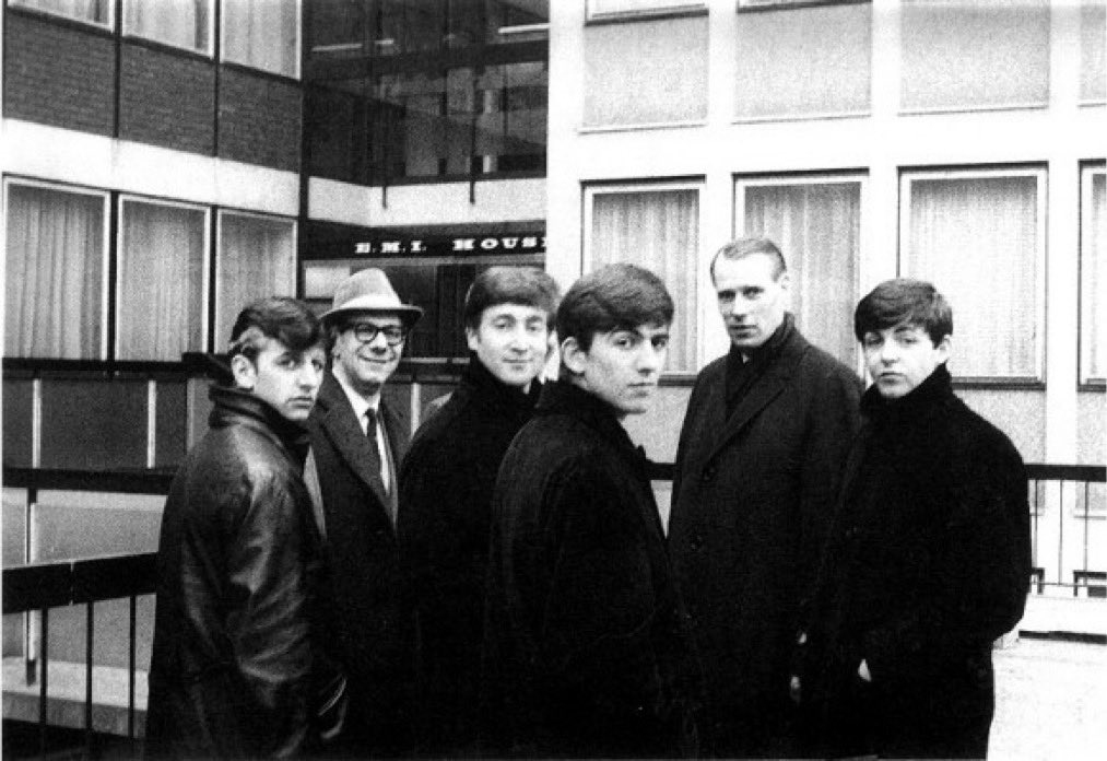 Beatles Tours London tweet media
