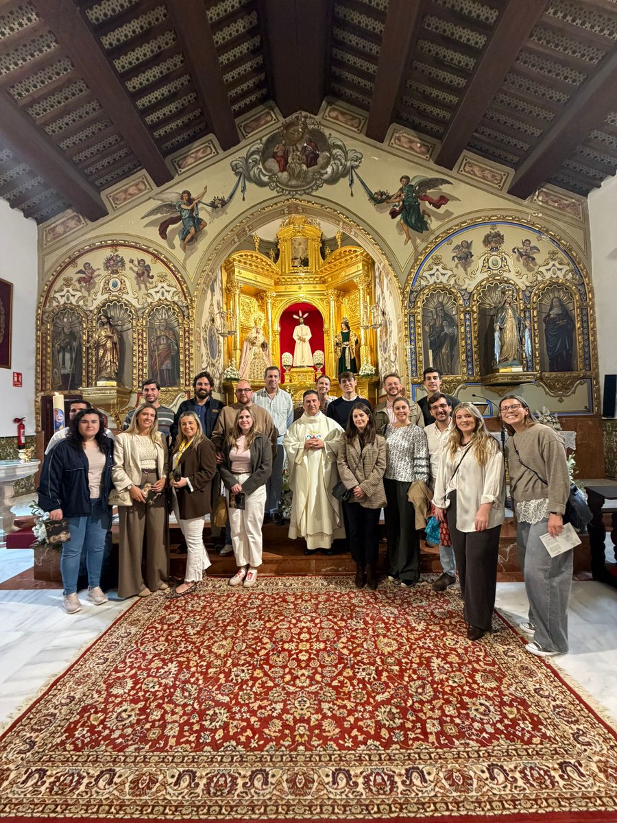Parroquia Sta Genoveva Sevilla tweet media