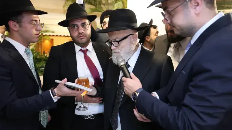 IsraJ tweet media