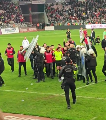 Ali Baş tweet media