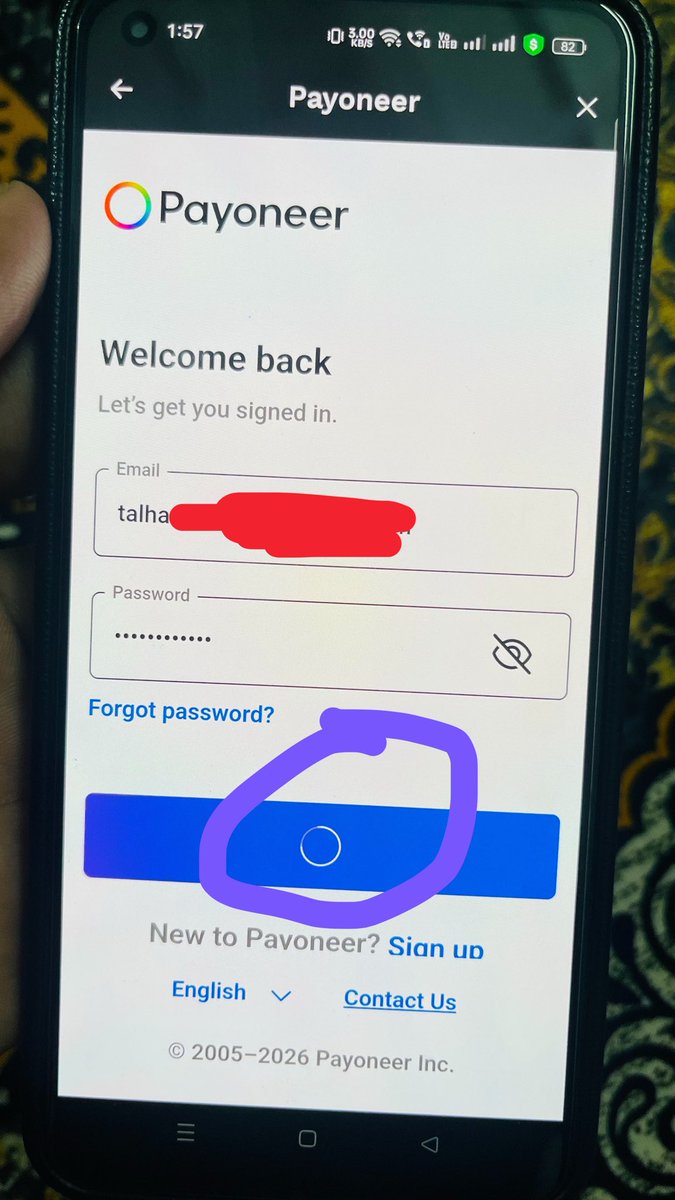 TalhaNk2's tweet photo. @JazzCash i am unable to link payoneer avcount to jazzcash via jazzcash app when i tab sign in then button stuck on loading….. whats the problem? https://t.co/kEcHSD4MB5