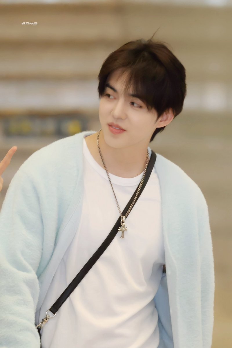 U.Cheol_0808 tweet media