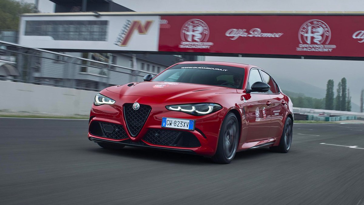 AlfaRomeoUK's tweet photo. Since 1991, Alfa Romeo and Scuderia de Adamich have shared a vision and today the Alfa Romeo Driving Academy is still here: an exclusive driving experience where instinct becomes mastery and driving becomes passion. https://t.co/qdXm6eMpFH