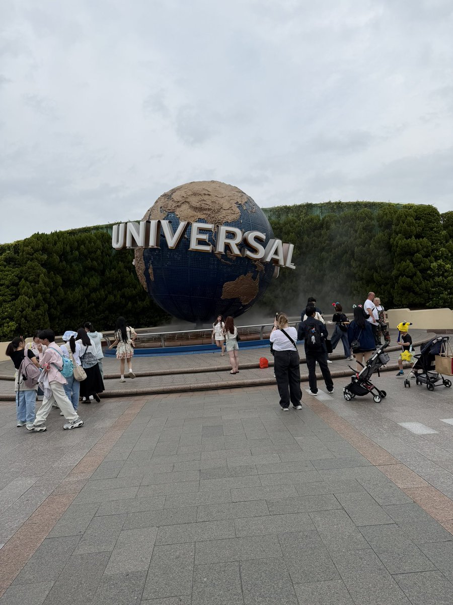 garurun12's tweet photo. この前やけど、ユニバ行ってきた！🌏
めっちゃ楽しかった！
また行きたいな〜ฅ^•ω•^ https://t.co/cGqu6LBRwo