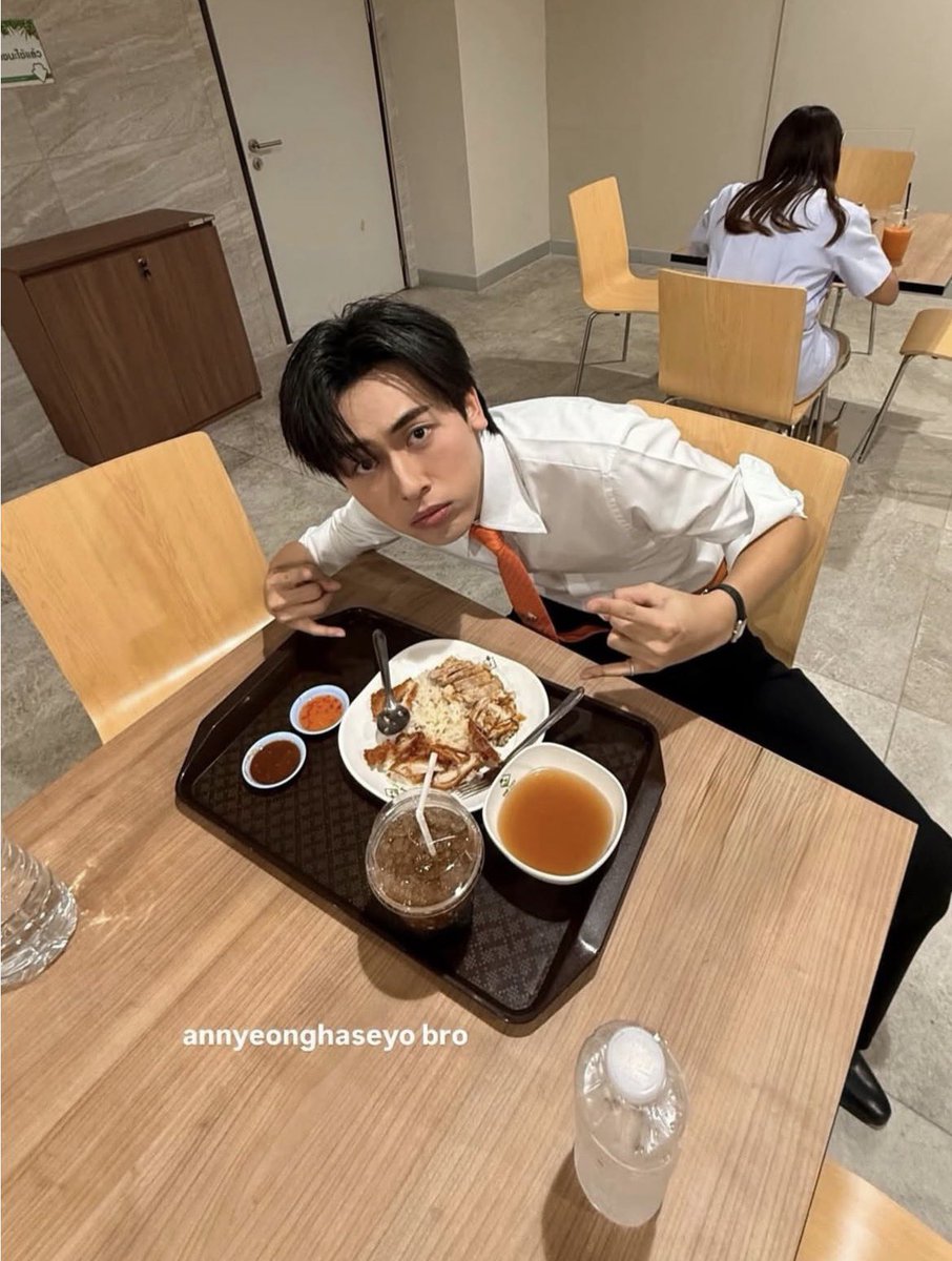 ดอกไม้ ✿ tweet media