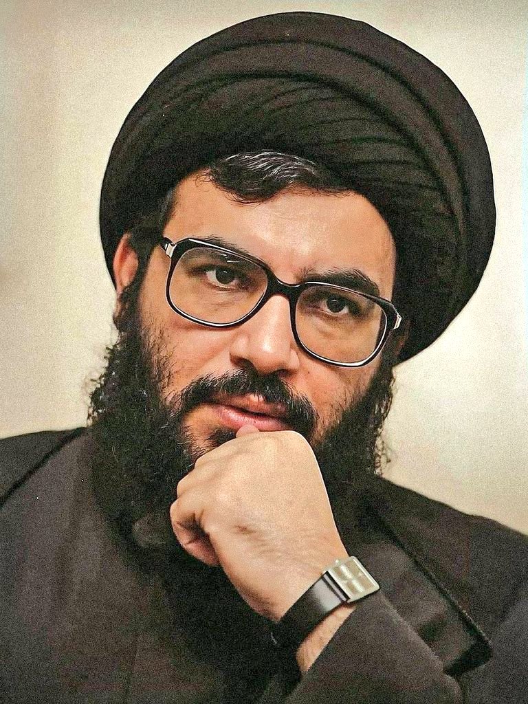 Dr.Foad ☫ tweet media