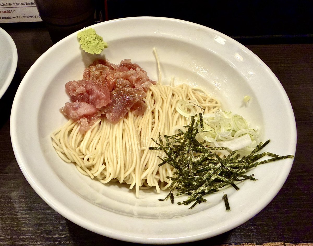 きよ tweet media
