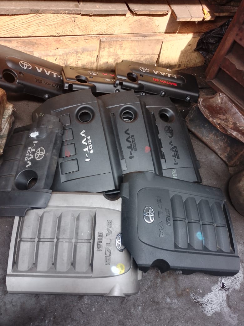NonnyG45's tweet photo. No customer is too small 🙏🙏 just come patronize me... 
Motor Spares!! https://t.co/8qcYexGDp0