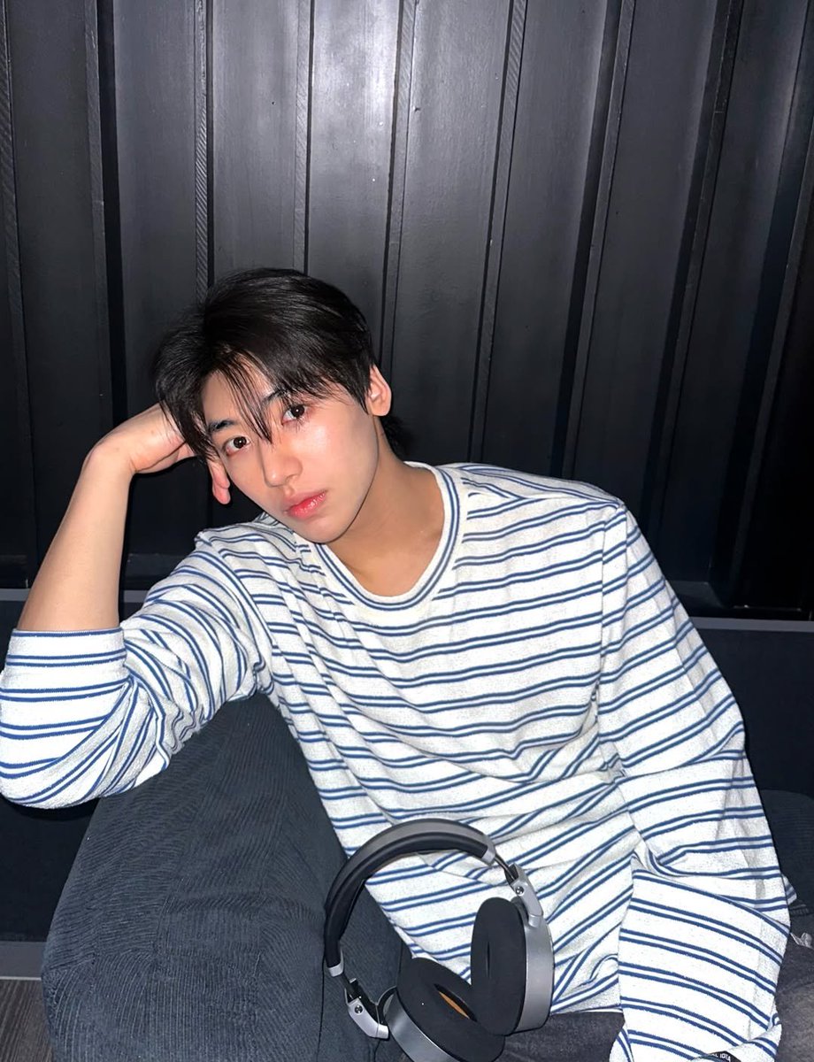 ydhthings's tweet photo. donghwa instagram post #YANGDONGHWA #양동화 https://t.co/H3GfMoO0m7