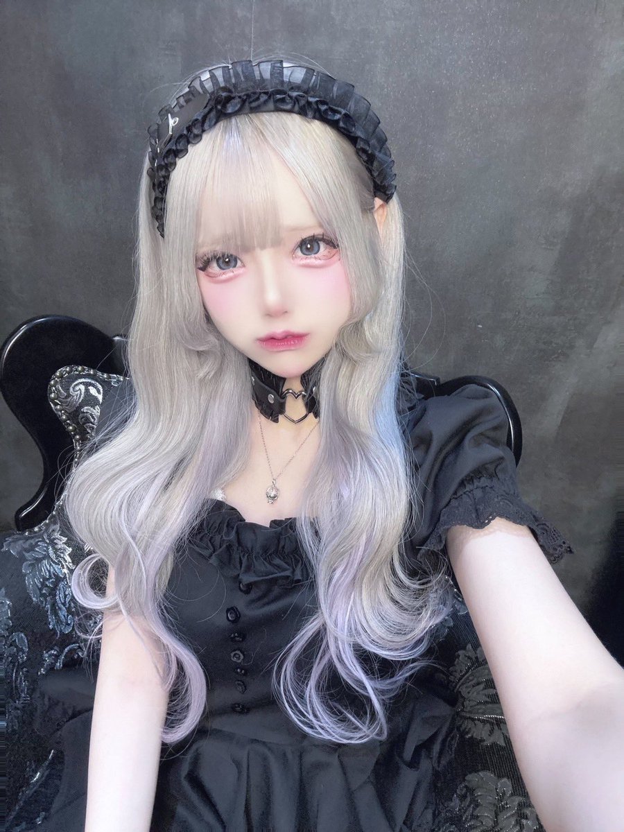 lovelycatbuny's tweet photo. ゴスロリも大好き？ https://t.co/yschjBI1mu