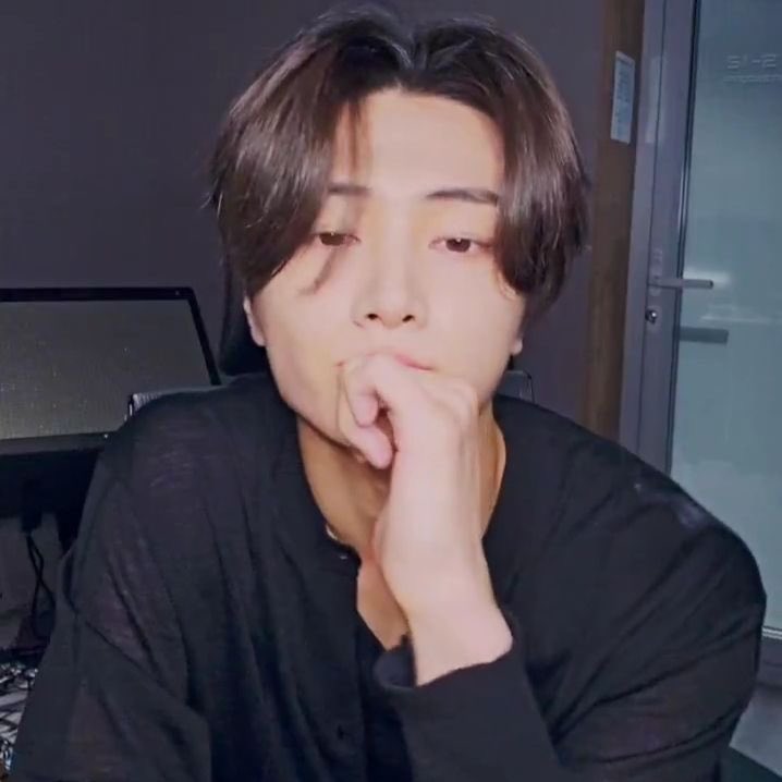 ji ✮ tweet media