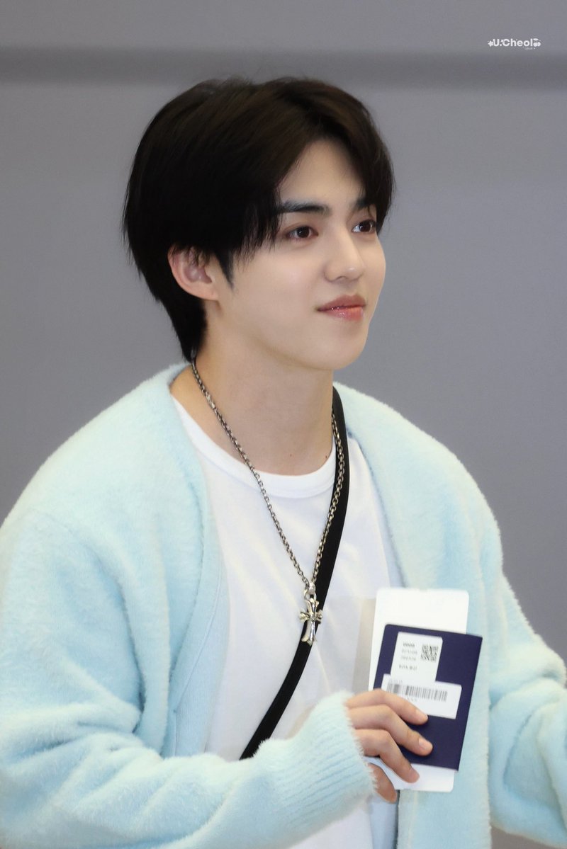 U.Cheol_0808 tweet media