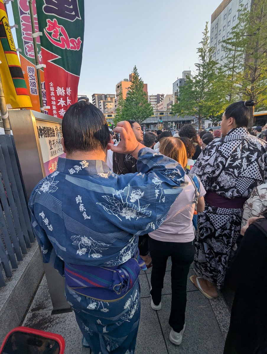 一十四 tweet media