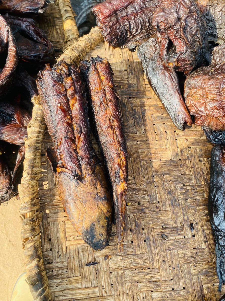 BrendaEbyslady's tweet photo. Going for $20 buy or pass? 
But you fit price am for my DMs 🥰🥰
#buy #driedfish https://t.co/3DhTfvzhnu
