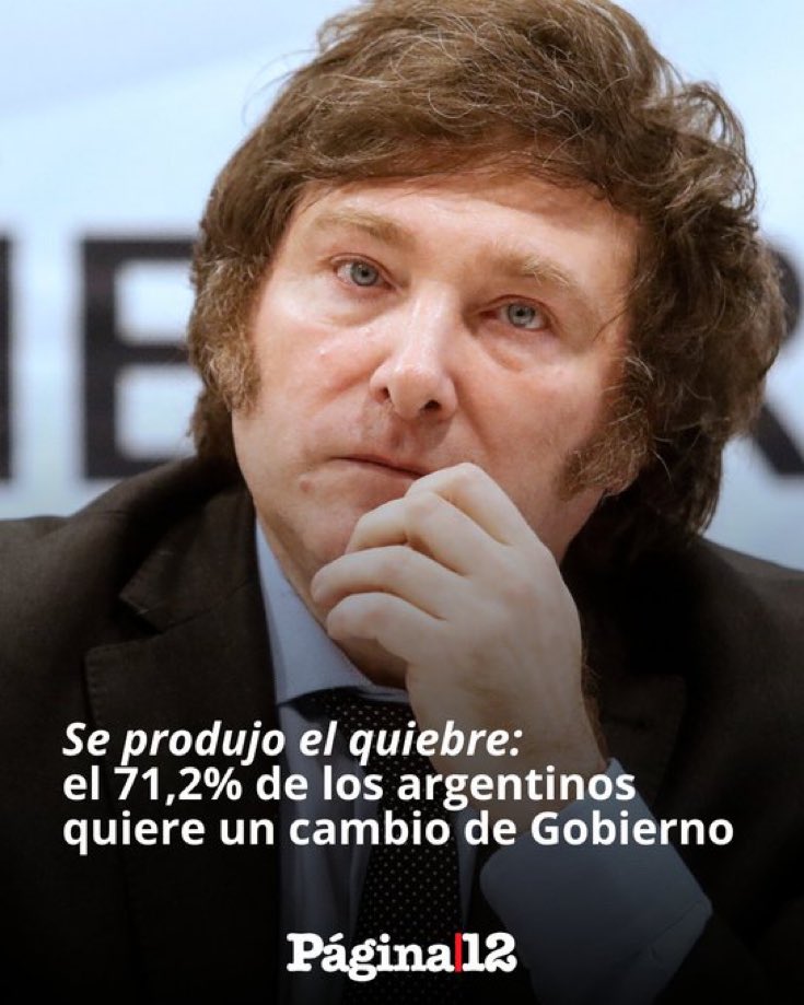 El ídolo y el político que imitará  Abelardo de la Espriella está en crisis.
El 71.2% de los Argentinos se cansaron de comer carne de burro y  piden su renuncia.
Abelardo, estás mal de ídolo.