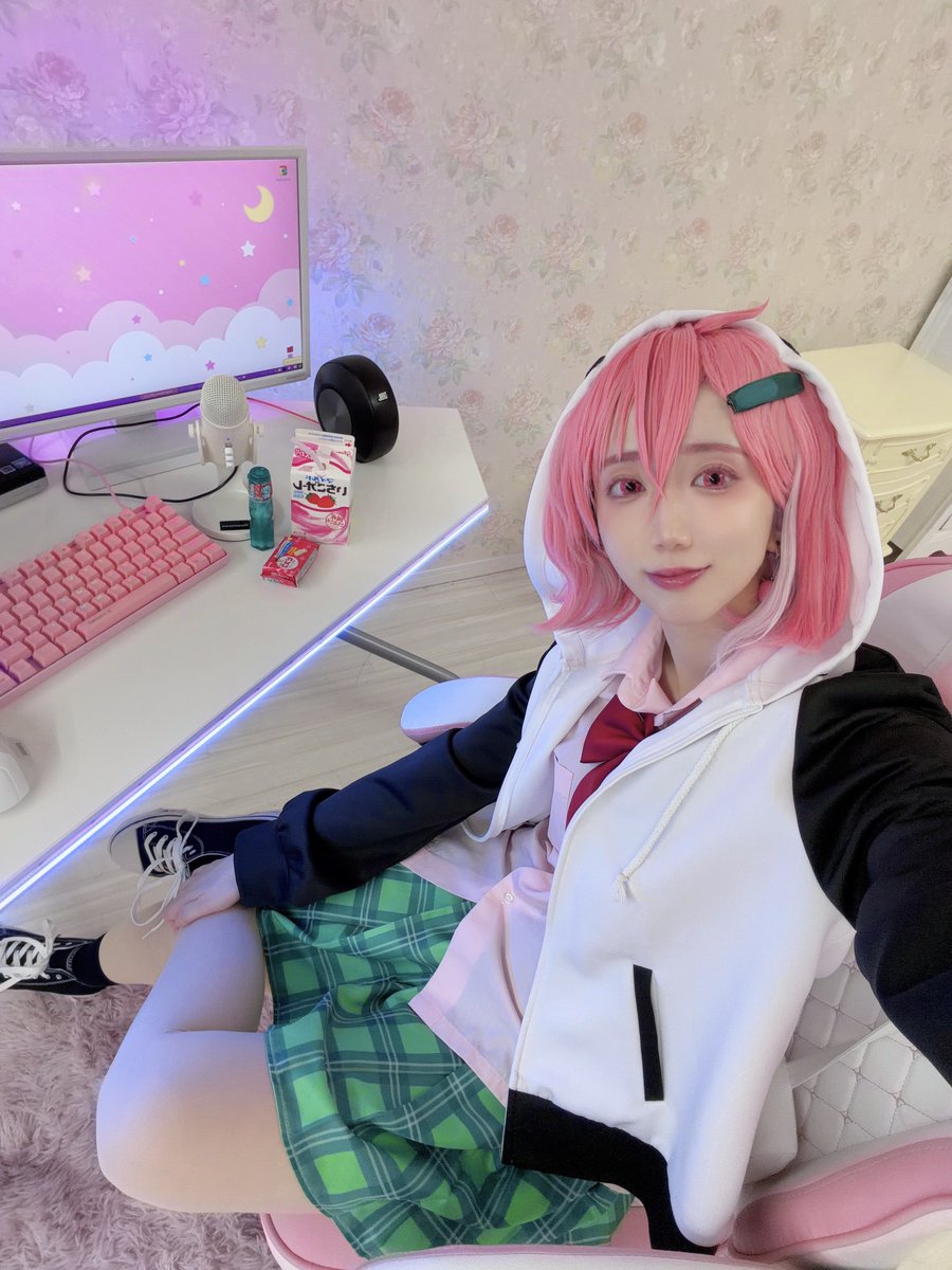 百瀬 てん tweet media