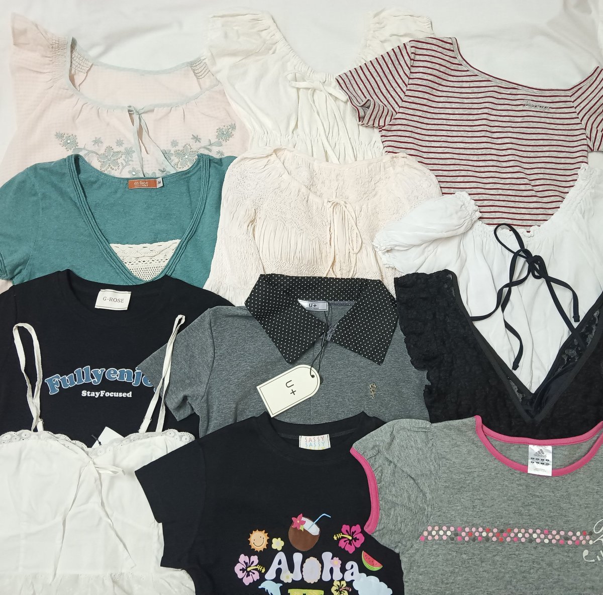 𝑮𝒓𝒂𝒄𝒆𝒋𝒊𝒊 𝑵𝒆𝒘-𝑼𝒔𝒆𝒅 👕🌺 tweet media