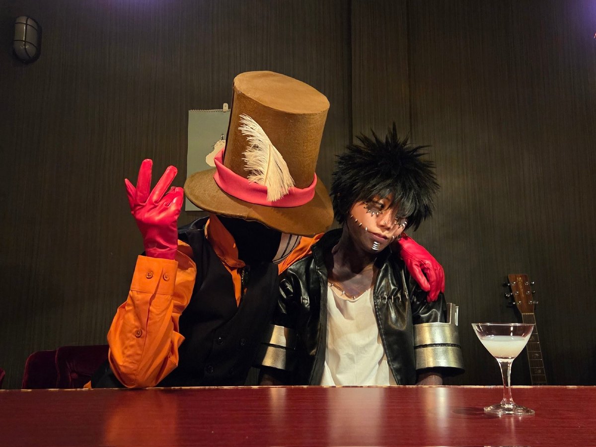 コスプレ  MHA
ミスターコンプレス  荼毘
※迫荼表現？

｢もう呑めねぇや、ミスターやるよ｣
｢えぇ…じゃぁもらうけど荼毘、お前呑みすぎだぜ？
  そろそろ部屋、戻りな？｣

｢あー……連れて行ってくれよ、ミスター｣

📸わかちさん <a href="/Kotose0803/">わかち🌟</a>
ミスターコンプレス セイランさん <a href="/hosiran55118/">セイラン</a>