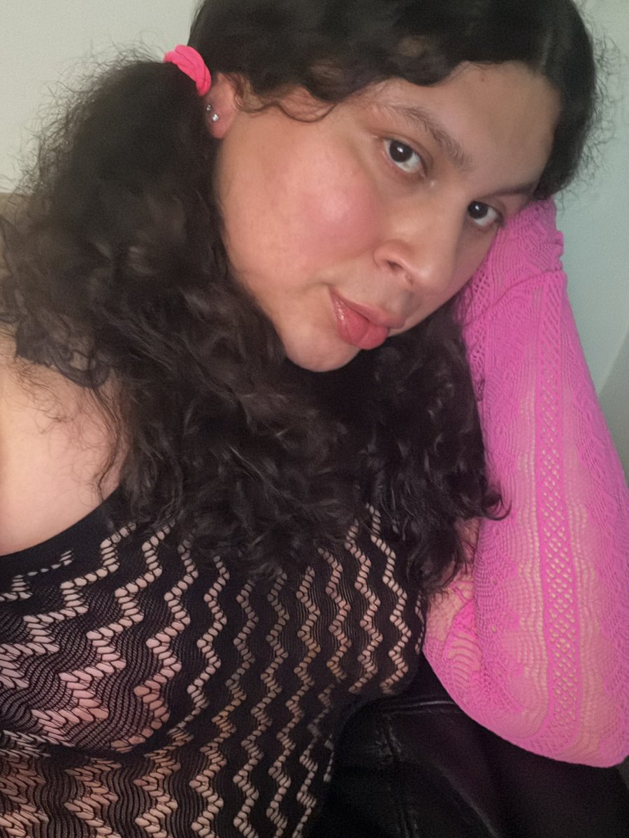 koko_lexxx's tweet photo. Do I have a face that just makes you wanna explode and cum all over? 🥰 #tranny #transexual #transbaby #sissy #fem #femslut #chubby #thick #fatass #latina #newyork #yonkers #westchester #schoolgirl #lingerie #sex #cumslut #pigtails #pink #growingtits #breast #budding https://t.co/wsCBfeJqkL